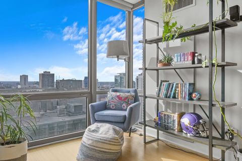 Tiny photo for 2 E Erie Street #2806, Chicago, IL 60611 (MLS # 12520796)