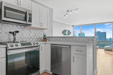 Tiny photo for 2 E Erie Street #2806, Chicago, IL 60611 (MLS # 12520796)