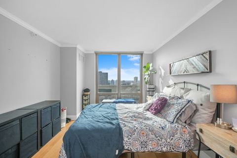 Tiny photo for 2 E Erie Street #2806, Chicago, IL 60611 (MLS # 12520796)