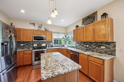 Tiny photo for 533 Rose Lane, Bartlett, IL 60103 (MLS # 12614033)