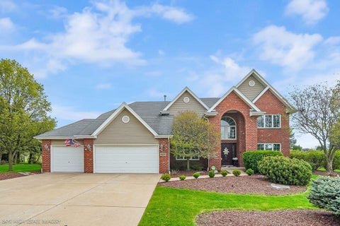 Photo of 1336 Hickory Creek Drive, New Lenox, IL 60451 (MLS # 12745278)