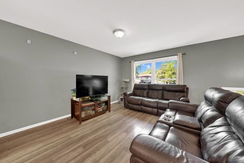 Tiny photo for 17303 Appletree Drive, Hazel Crest, IL 60429 (MLS # 12433007)