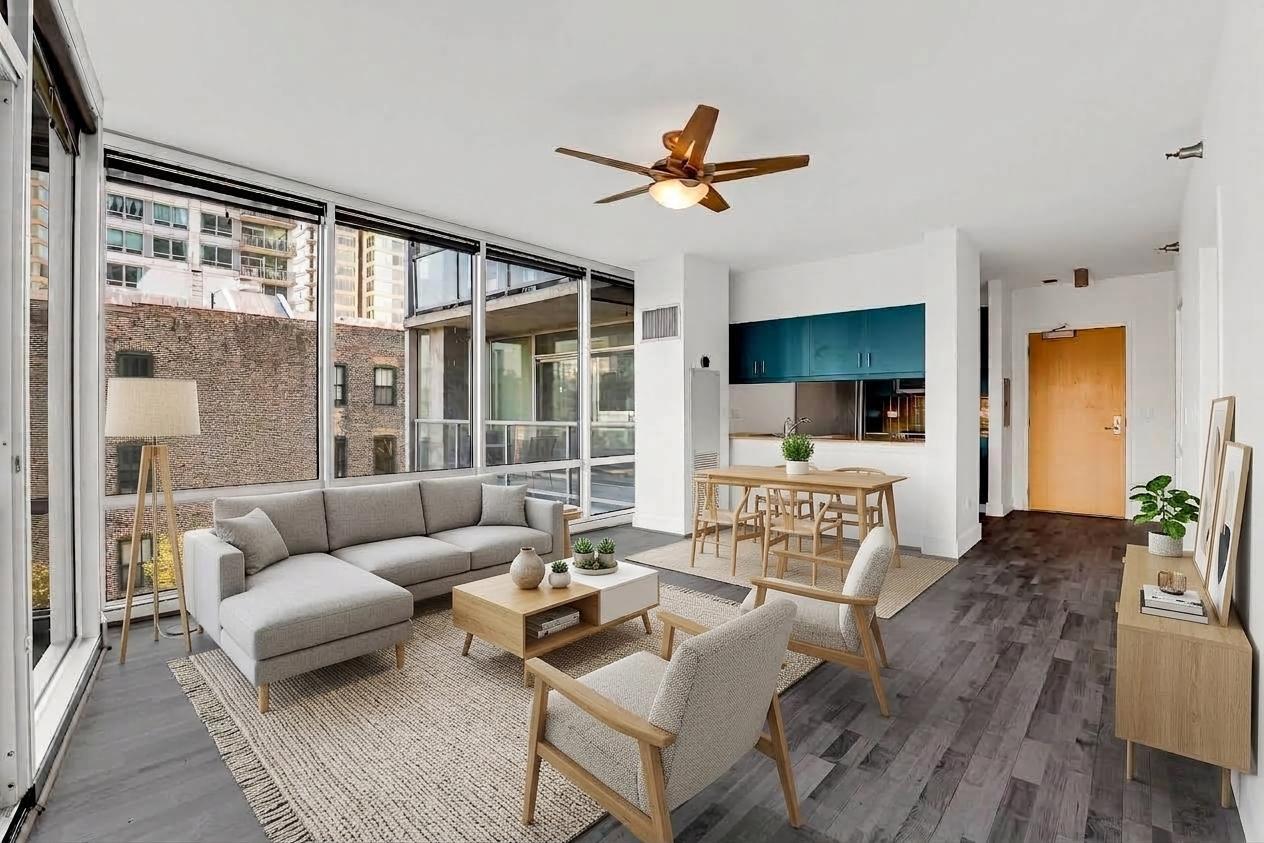 611 S Wells Street 908