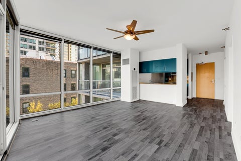 Tiny photo for 611 S Wells Street #908, Chicago, IL 60607 (MLS # 12756427)