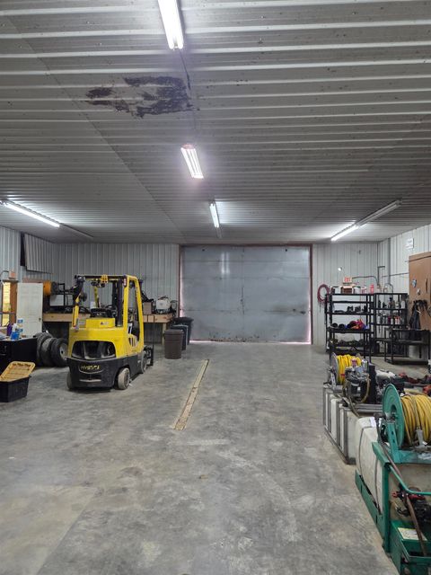 Tiny photo for 2220 Spanish Bluff Road, Anna, IL 62906 (MLS # 100000056)