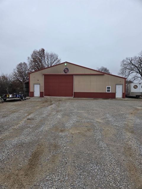 Tiny photo for 2220 Spanish Bluff Road, Anna, IL 62906 (MLS # 100000056)