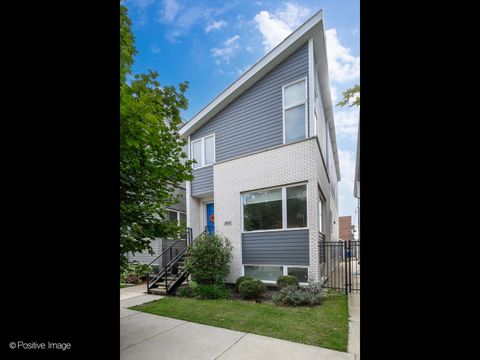 2903 S Hillock Avenue Chicago IL 60608