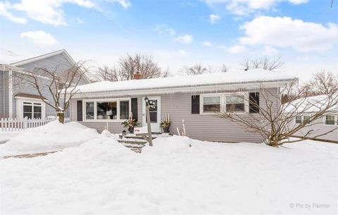 A home in Glen Ellyn