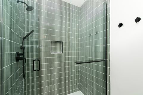 Tiny photo for 1410 W Laverne Avenue, Park Ridge, IL 60068 (MLS # 12568365)