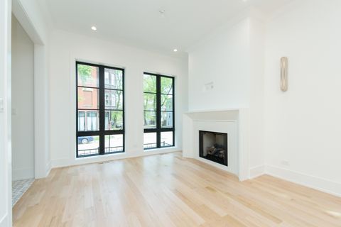 Tiny photo for 1410 W Laverne Avenue, Park Ridge, IL 60068 (MLS # 12568365)