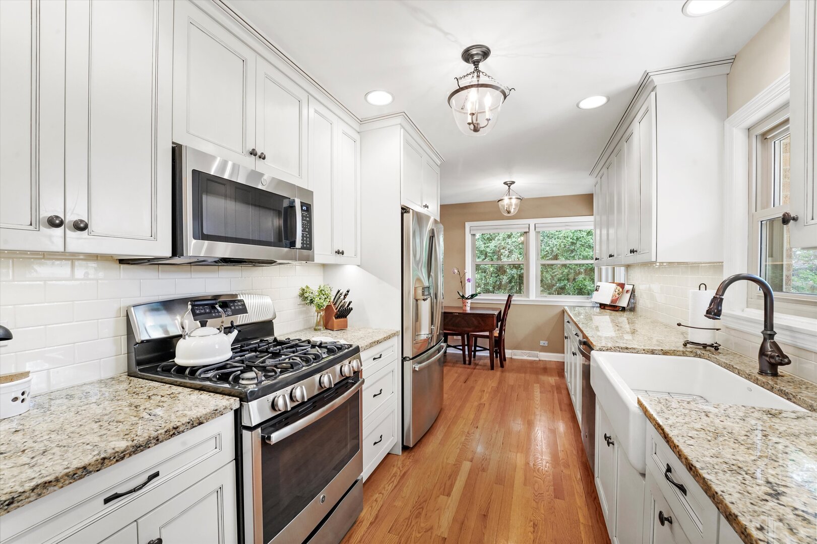 728 S Hillside Avenue