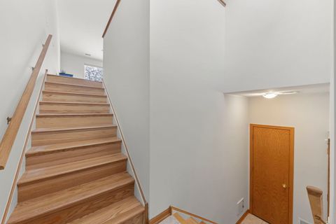 Tiny photo for 253 Nicole Drive #E, South Elgin, IL 60177 (MLS # 12526621)