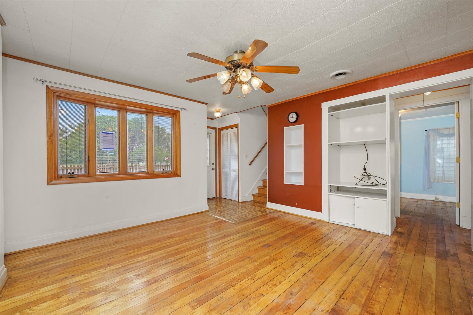 8325 W Forest Preserve Avenue