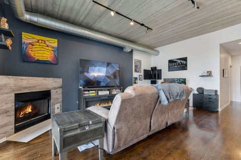 Tiny photo for 1849 W North Avenue #10, Chicago, IL 60622 (MLS # 12670051)