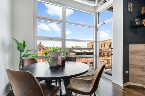 Tiny photo for 1849 W North Avenue #10, Chicago, IL 60622 (MLS # 12670051)