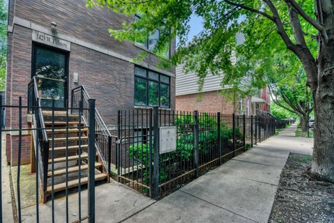 Photo of 1429 W FILLMORE Street #3, Chicago, IL 60607 (MLS # 12679257)
