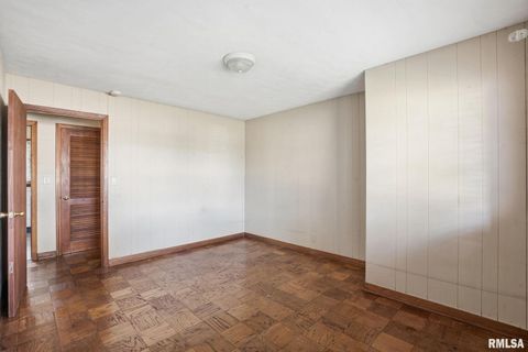 Tiny photo for 6209 FAIR Avenue, Davenport, IA 52806 (MLS # QC4269758)