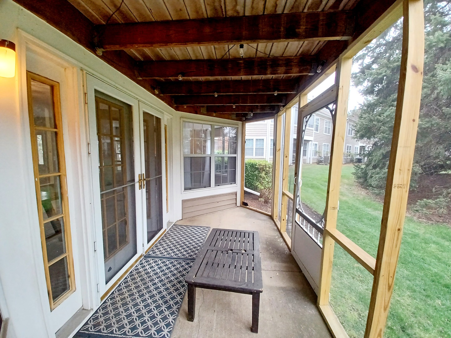1095 Saint Andrews Court 1095