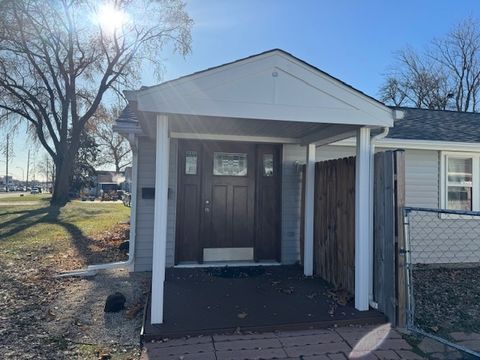 Tiny photo for 10032 S Cicero Avenue, Oak Lawn, IL 60453 (MLS # 12555319)