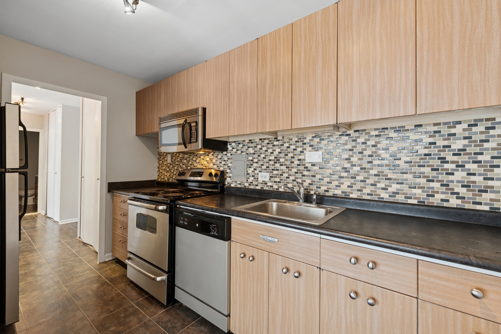 5701 N Sheridan Road 17E