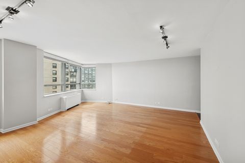 Tiny photo for 5701 N Sheridan Road #17E, Chicago, IL 60660 (MLS # 12427628)