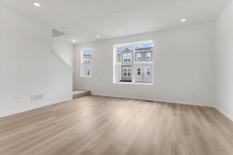 Tiny photo for 1486 Blaine Street, Des Plaines, IL 60018 (MLS # 12451192)