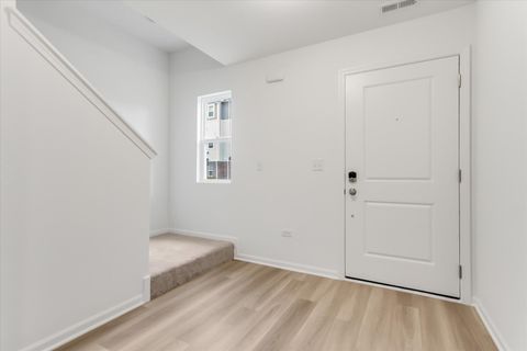 Tiny photo for 1486 Blaine Street, Des Plaines, IL 60018 (MLS # 12451192)