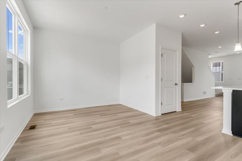 Tiny photo for 1486 Blaine Street, Des Plaines, IL 60018 (MLS # 12451192)