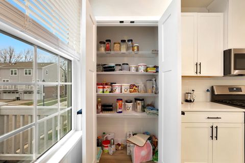 Tiny photo for 155 Canterbury Way, Lake Zurich, IL 60047 (MLS # 12536658)