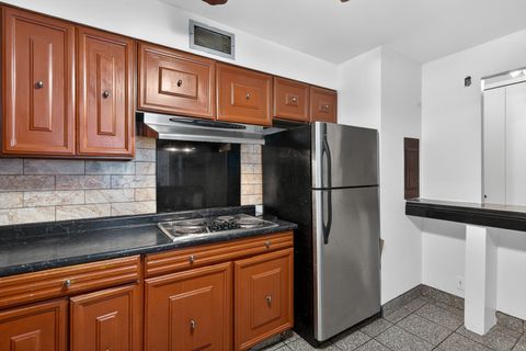 Tiny photo for 5901 N Sheridan Road #7G, Chicago, IL 60660 (MLS # 12612719)