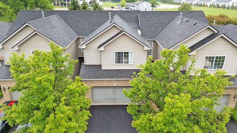 Photo of 514 Madison Lane, Elgin, IL 60123 (MLS # 12387736)