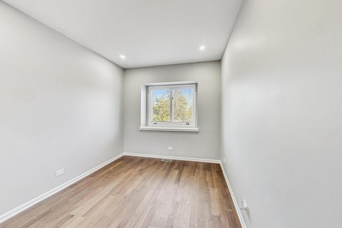 Tiny photo for 1002 Arbor Court, Mount Prospect, IL 60056 (MLS # 12733803)