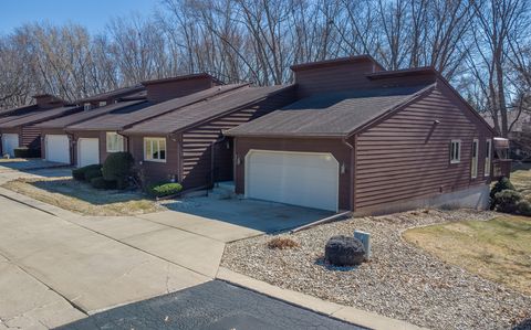 Tiny photo for 2917 Brookview Drive #1, Freeport, IL 61032 (MLS # 12586995)