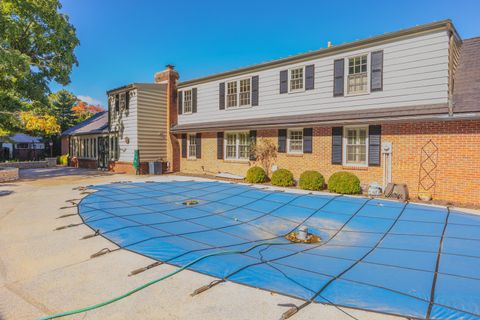 Tiny photo for 2001 Cloud Street, Bloomington, IL 61701 (MLS # 12492002)