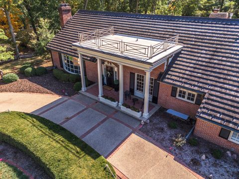 Tiny photo for 2001 Cloud Street, Bloomington, IL 61701 (MLS # 12492002)