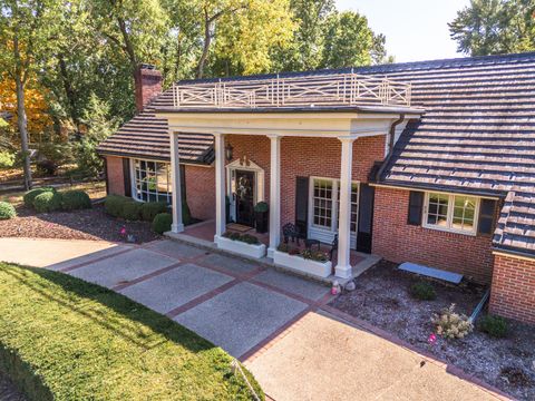 Tiny photo for 2001 Cloud Street, Bloomington, IL 61701 (MLS # 12492002)