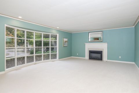 Tiny photo for 2001 Cloud Street, Bloomington, IL 61701 (MLS # 12492002)