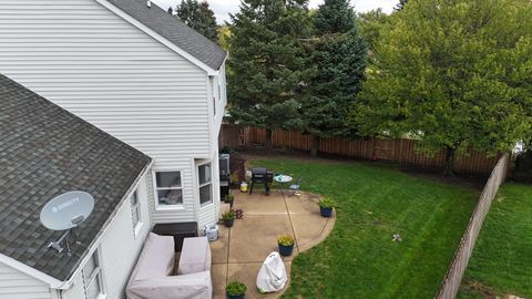 Tiny photo for 2 Daybreak Ridge Trail, Cary, IL 60013 (MLS # 12496783)