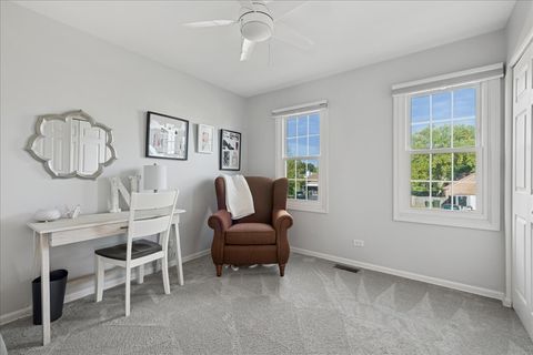 Tiny photo for 2 Daybreak Ridge Trail, Cary, IL 60013 (MLS # 12496783)