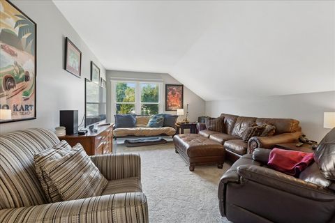 Tiny photo for 2 Daybreak Ridge Trail, Cary, IL 60013 (MLS # 12496783)