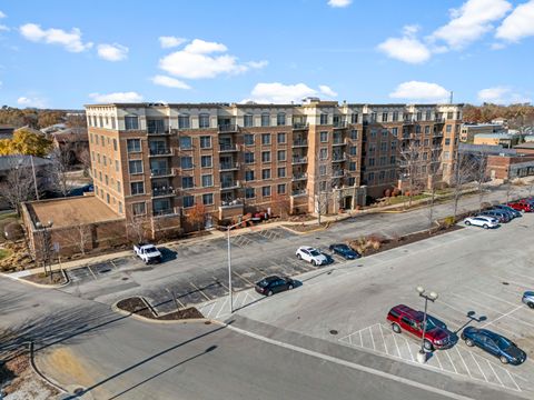 Tiny photo for 9530 Cook Avenue #211, Oak Lawn, IL 60453 (MLS # 12521975)