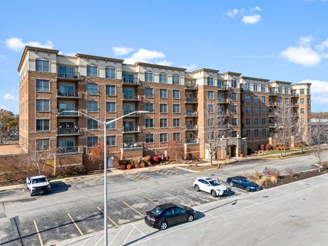 Tiny photo for 9530 Cook Avenue #211, Oak Lawn, IL 60453 (MLS # 12521975)