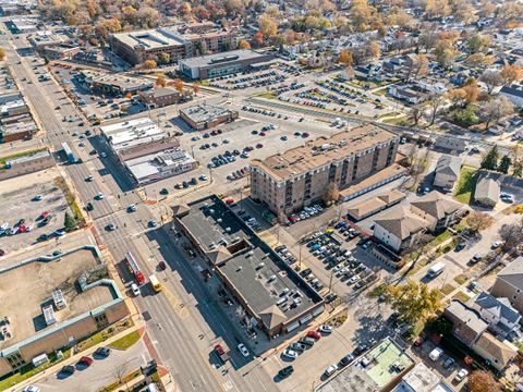 Tiny photo for 9530 Cook Avenue #211, Oak Lawn, IL 60453 (MLS # 12521975)