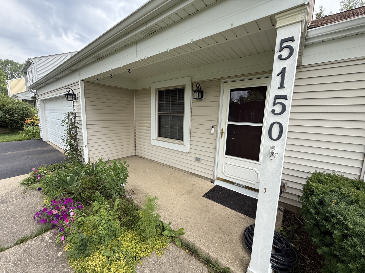5150 Winona Lane