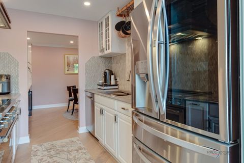 Tiny photo for 2200 Bouterse Street #407, Park Ridge, IL 60068 (MLS # 12622255)