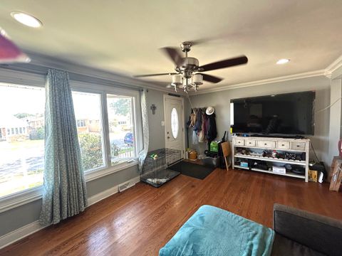 Tiny photo for 5810 S Austin Avenue, Chicago, IL 60638 (MLS # 12446905)