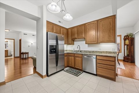 Tiny photo for 310 E Church Street #308, Libertyville, IL 60048 (MLS # 12584193)