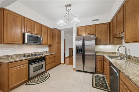 Tiny photo for 310 E Church Street #308, Libertyville, IL 60048 (MLS # 12584193)