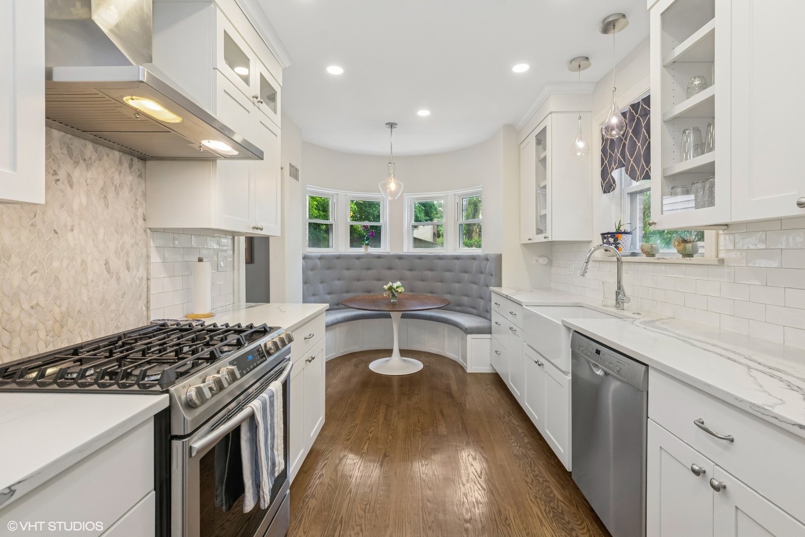 1249 W Norwood Street