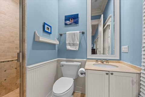 Tiny photo for 338 Kenilworth Avenue, Kenilworth, IL 60043 (MLS # 12577584)